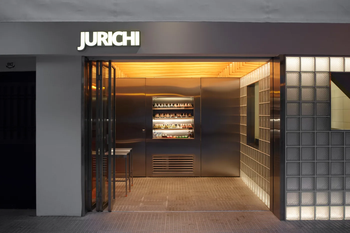 JURICHI 4